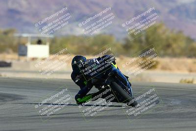 media/Jan-09-2022-SoCal Trackdays (Sun) [[2b1fec8404]]/Turn 14 (10am)/